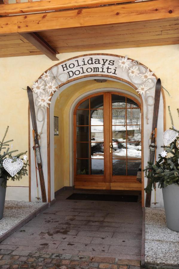 Holidays Dolomiti Apartment Resort Carisolo Bagian luar foto